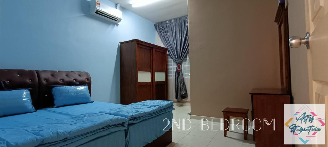 Artsy Staycation Melaka Zewnętrze zdjęcie